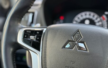 Mitsubishi Pajero Sport III рестайлинг, 2020 год, 3 590 000 рублей, 12 фотография