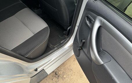 Renault Duster I рестайлинг, 2013 год, 830 000 рублей, 4 фотография