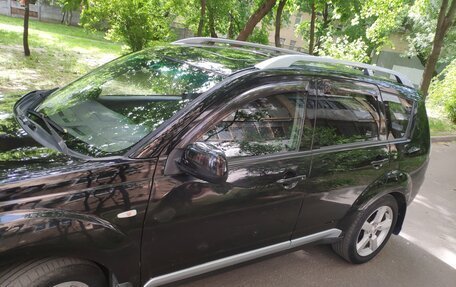Mitsubishi Outlander III рестайлинг 3, 2008 год, 850 000 рублей, 3 фотография