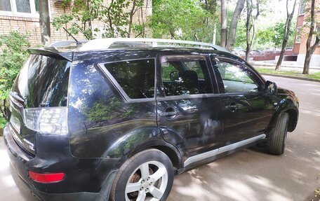 Mitsubishi Outlander III рестайлинг 3, 2008 год, 850 000 рублей, 5 фотография