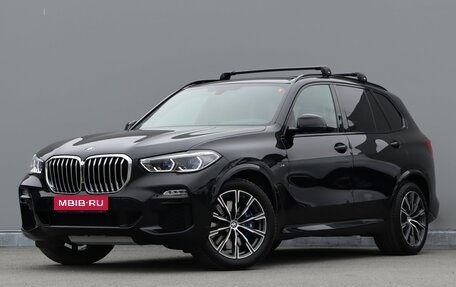 BMW X5, 2019 год, 6 990 000 рублей, 1 фотография