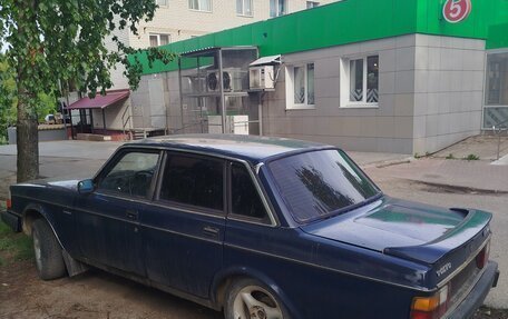 Volvo 240 Series, 1981 год, 100 000 рублей, 1 фотография