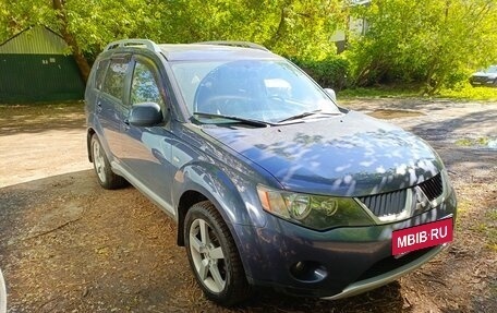 Mitsubishi Outlander III рестайлинг 3, 2008 год, 1 180 000 рублей, 4 фотография