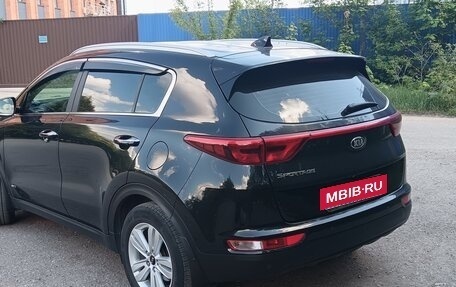 KIA Sportage IV рестайлинг, 2018 год, 2 250 000 рублей, 3 фотография