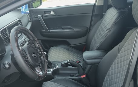 KIA Sportage IV рестайлинг, 2018 год, 2 250 000 рублей, 8 фотография
