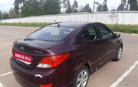 Hyundai Solaris II рестайлинг, 2012 год, 400 000 рублей, 4 фотография