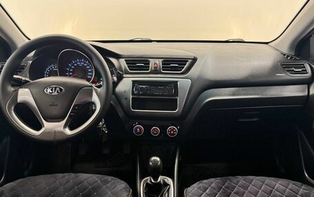 KIA Rio III рестайлинг, 2015 год, 895 000 рублей, 16 фотография