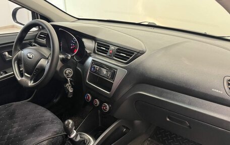 KIA Rio III рестайлинг, 2015 год, 895 000 рублей, 13 фотография