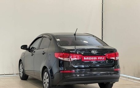 KIA Rio III рестайлинг, 2015 год, 895 000 рублей, 7 фотография