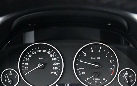 BMW 3 серия, 2015 год, 1 900 000 рублей, 11 фотография