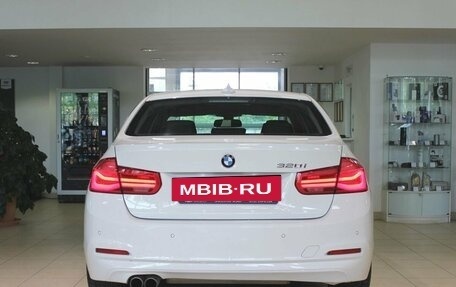 BMW 3 серия, 2015 год, 1 900 000 рублей, 5 фотография