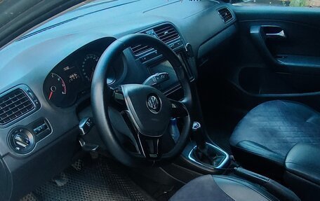 Volkswagen Polo VI (EU Market), 2016 год, 470 000 рублей, 5 фотография