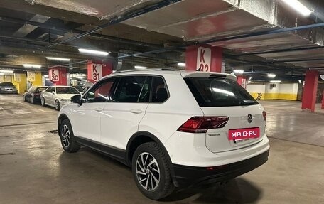 Volkswagen Tiguan II, 2018 год, 1 750 000 рублей, 8 фотография