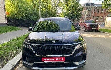 KIA Carnival, 2021 год, 3 950 000 рублей, 2 фотография