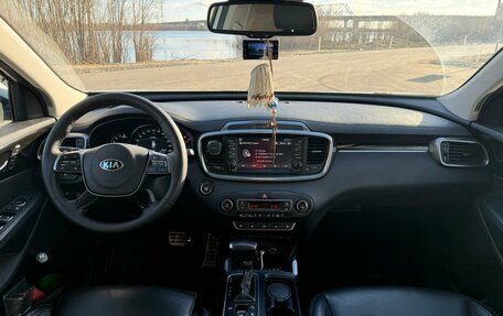 KIA Sorento III Prime рестайлинг, 2019 год, 3 600 000 рублей, 9 фотография