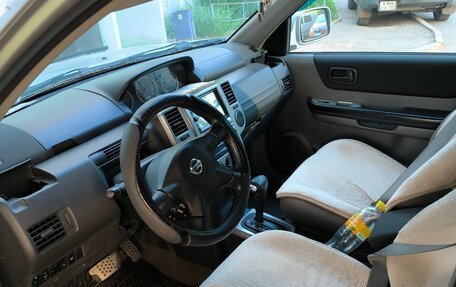Nissan X-Trail, 2005 год, 650 000 рублей, 7 фотография