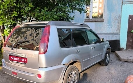 Nissan X-Trail, 2005 год, 650 000 рублей, 10 фотография