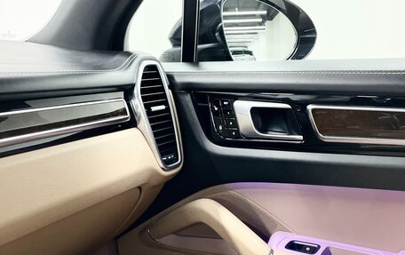 Porsche Cayenne III, 2018 год, 6 500 000 рублей, 23 фотография