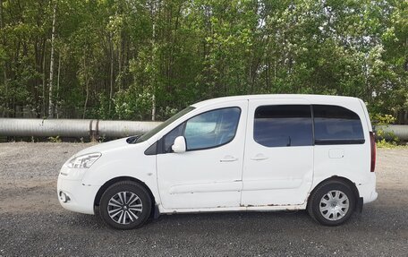 Peugeot Partner II рестайлинг 2, 2013 год, 420 000 рублей, 2 фотография