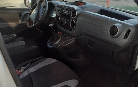 Peugeot Partner II рестайлинг 2, 2013 год, 420 000 рублей, 8 фотография