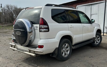 Toyota Land Cruiser Prado 120 рестайлинг, 2003 год, 1 750 000 рублей, 9 фотография