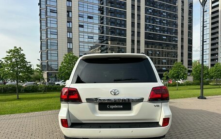 Toyota Land Cruiser 200, 2014 год, 3 990 000 рублей, 5 фотография