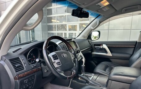 Toyota Land Cruiser 200, 2014 год, 3 990 000 рублей, 8 фотография
