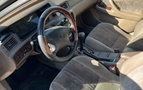 Toyota Camry, 1997 год, 420 000 рублей, 10 фотография