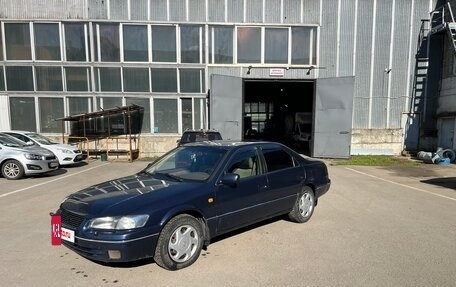 Toyota Camry, 1997 год, 420 000 рублей, 2 фотография