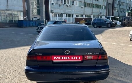 Toyota Camry, 1997 год, 420 000 рублей, 4 фотография