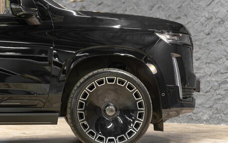 Cadillac Escalade V, 2022 год, 12 990 000 рублей, 5 фотография