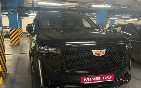Cadillac Escalade V, 2022 год, 12 990 000 рублей, 25 фотография