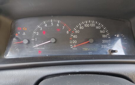 Toyota Corolla, 2003 год, 500 000 рублей, 4 фотография