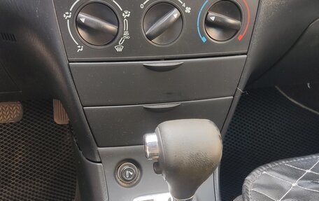 Toyota Corolla, 2003 год, 500 000 рублей, 15 фотография