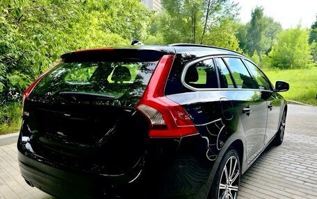 Volvo V60 I, 2017 год, 2 400 000 рублей, 2 фотография