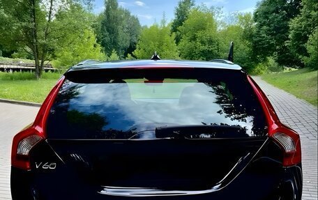 Volvo V60 I, 2017 год, 2 400 000 рублей, 3 фотография