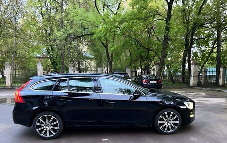 Volvo V60 I, 2017 год, 2 400 000 рублей, 11 фотография