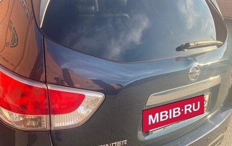 Nissan Pathfinder, 2015 год, 2 049 000 рублей, 9 фотография