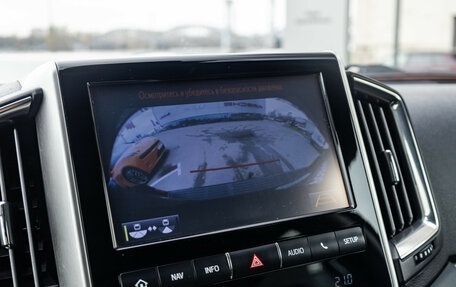 Toyota Land Cruiser 200, 2018 год, 6 199 000 рублей, 21 фотография