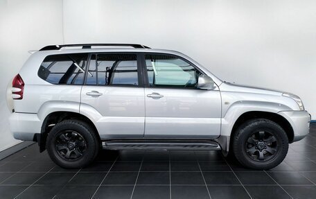 Toyota Land Cruiser Prado 120 рестайлинг, 2004 год, 2 000 000 рублей, 8 фотография