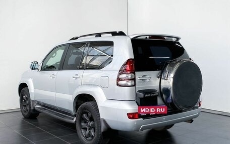 Toyota Land Cruiser Prado 120 рестайлинг, 2004 год, 2 000 000 рублей, 4 фотография