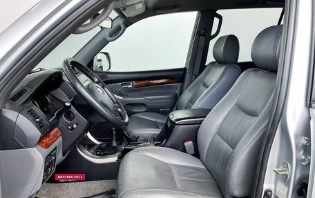 Toyota Land Cruiser Prado 120 рестайлинг, 2004 год, 2 000 000 рублей, 11 фотография