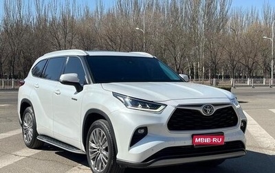 Toyota Highlander, 2022 год, 4 400 000 рублей, 1 фотография