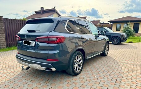 BMW X5, 2019 год, 6 100 000 рублей, 5 фотография