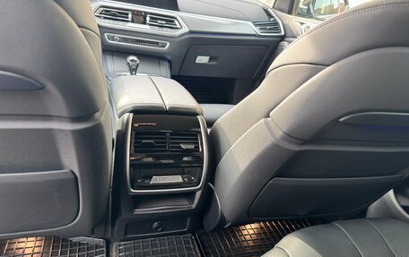 BMW X5, 2019 год, 6 100 000 рублей, 10 фотография
