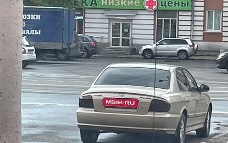 Hyundai Sonata IV рестайлинг, 2006 год, 750 000 рублей, 31 фотография