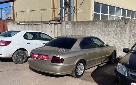 Hyundai Sonata IV рестайлинг, 2006 год, 750 000 рублей, 24 фотография