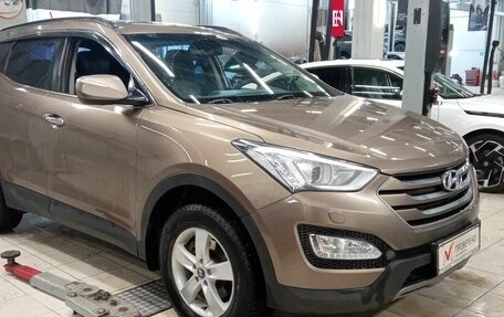 Hyundai Santa Fe III рестайлинг, 2013 год, 1 650 000 рублей, 2 фотография
