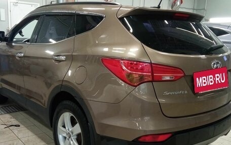 Hyundai Santa Fe III рестайлинг, 2013 год, 1 650 000 рублей, 4 фотография