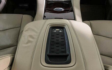 Cadillac Escalade IV, 2015 год, 3 888 000 рублей, 28 фотография